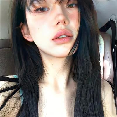 女富豪的美丽与哀愁 在线观看